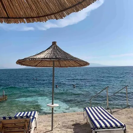 New Spacious With A Beautiful Sea View Sarandë